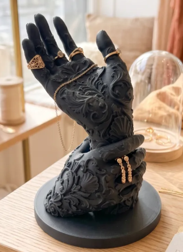 Baroque Hand Jewelry Holder – 3D Printed Sculptural Ring & Bracelet Stand
