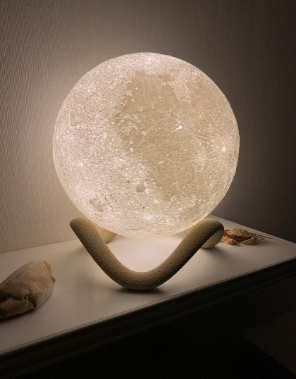 Moon Lamp with Wavy Stand – 3D Printed