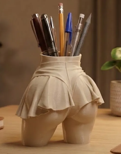Cheeky Twerk Pen & Pencil Holder – 3D Printed Boudoir Desk Accessory